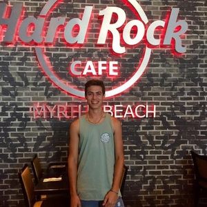 Meet your Posher, Hunter